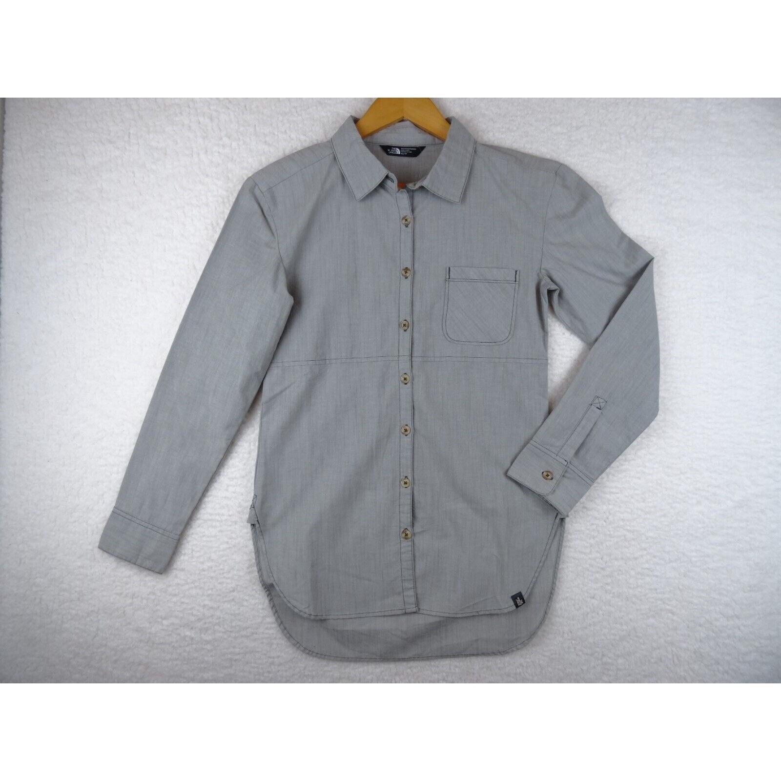 The North Face Shirt Womens Size Extra Small Gray Button Up Long Sleeve Stevie